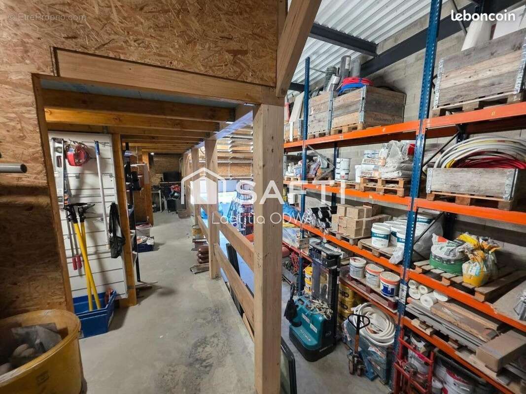 Photo 7 - Commerce à ESCHAU