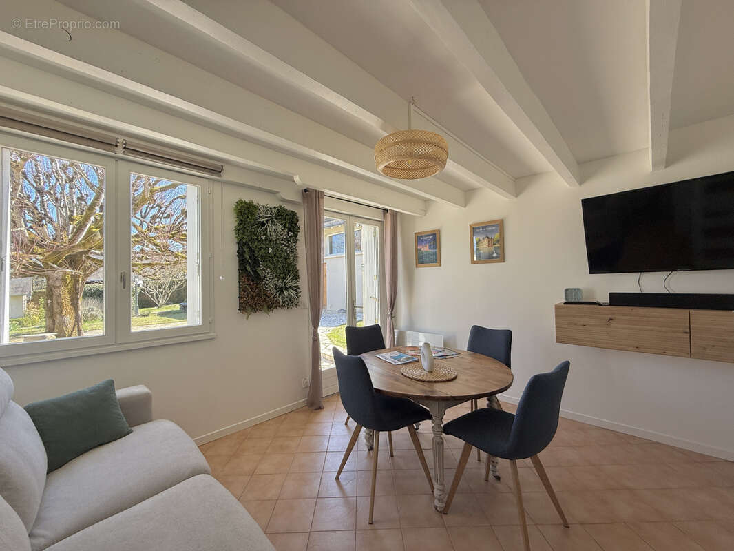 Maison à SACHE