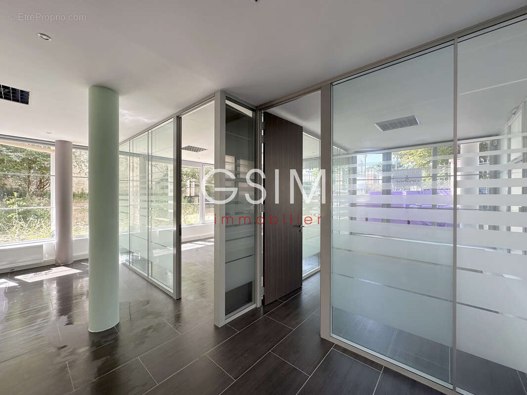 100 m2 de bureaux avec 218 m2 de jardin - photo 7