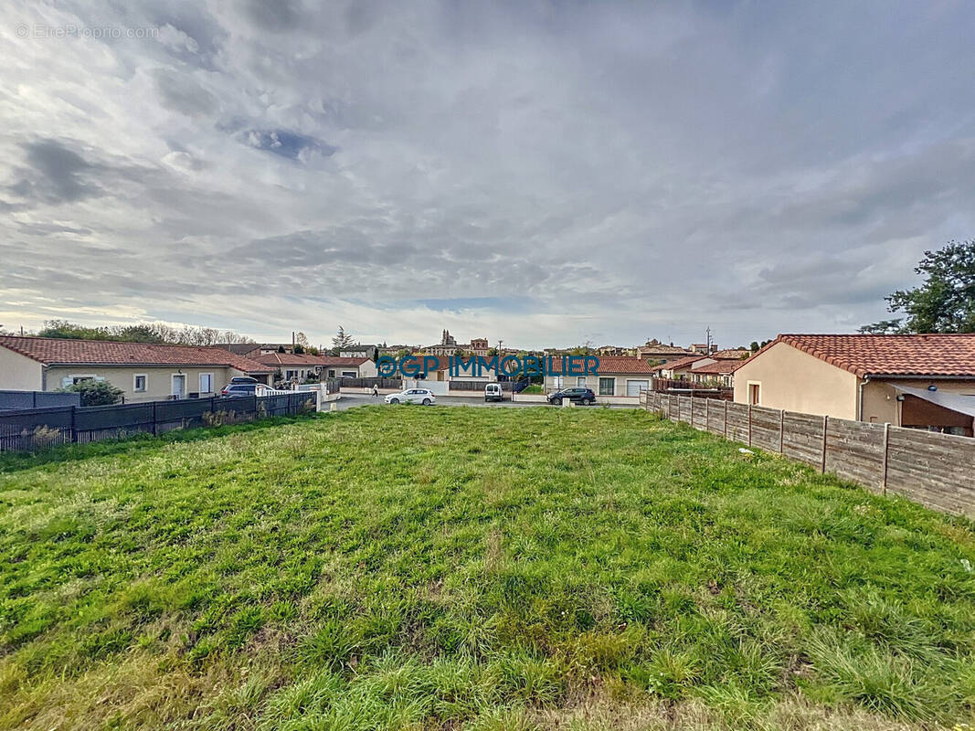 Terrain à COUFOULEUX