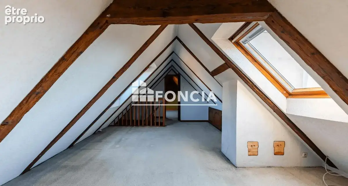 STRASBOURG HYPERCENTRE - Appartement triplex 85m² / 138m² - photo 7