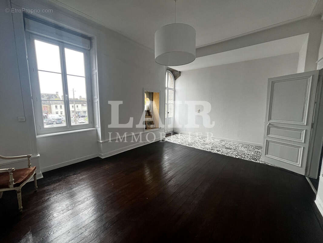 Appartement à LA FERTE-MACE