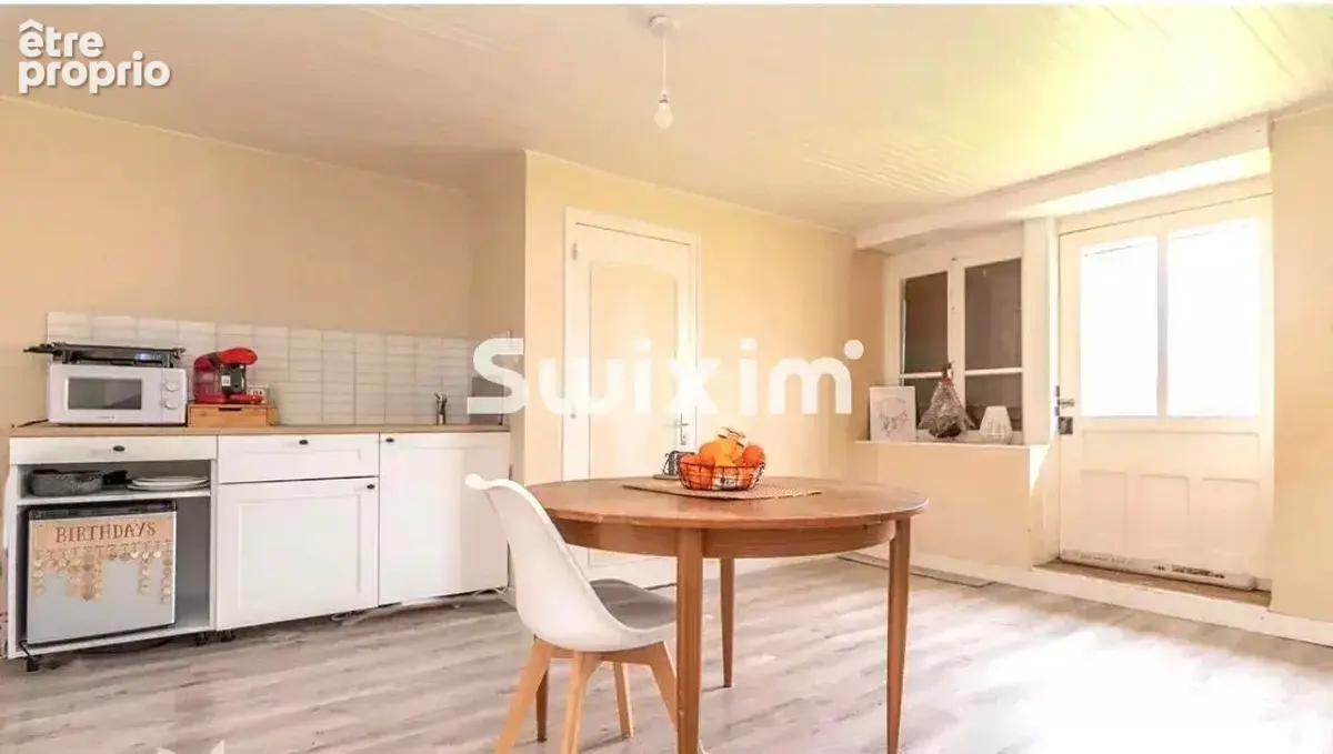 Maison avec dépendances et 14436m2 de terrain - photo 5