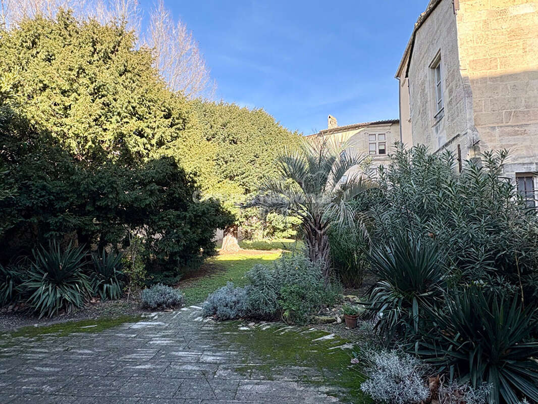 Appartement à ARLES