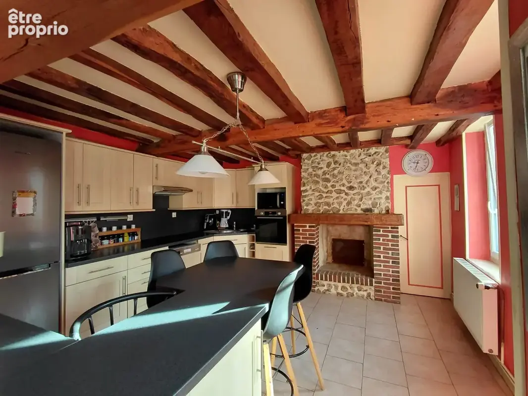 Maison 6 pièces 135 m² à vendre à La Poterie-Au-Perche (61190) - photo 2