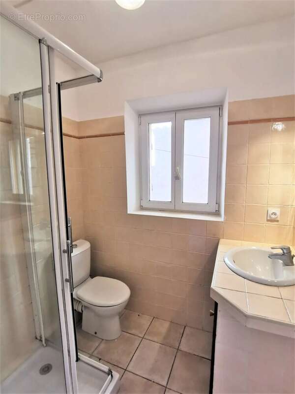 Appartement à PEYMEINADE