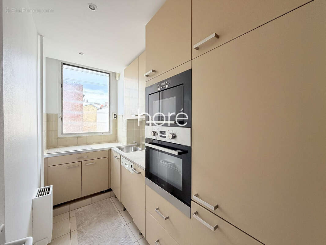Appartement à ASNIERES-SUR-SEINE