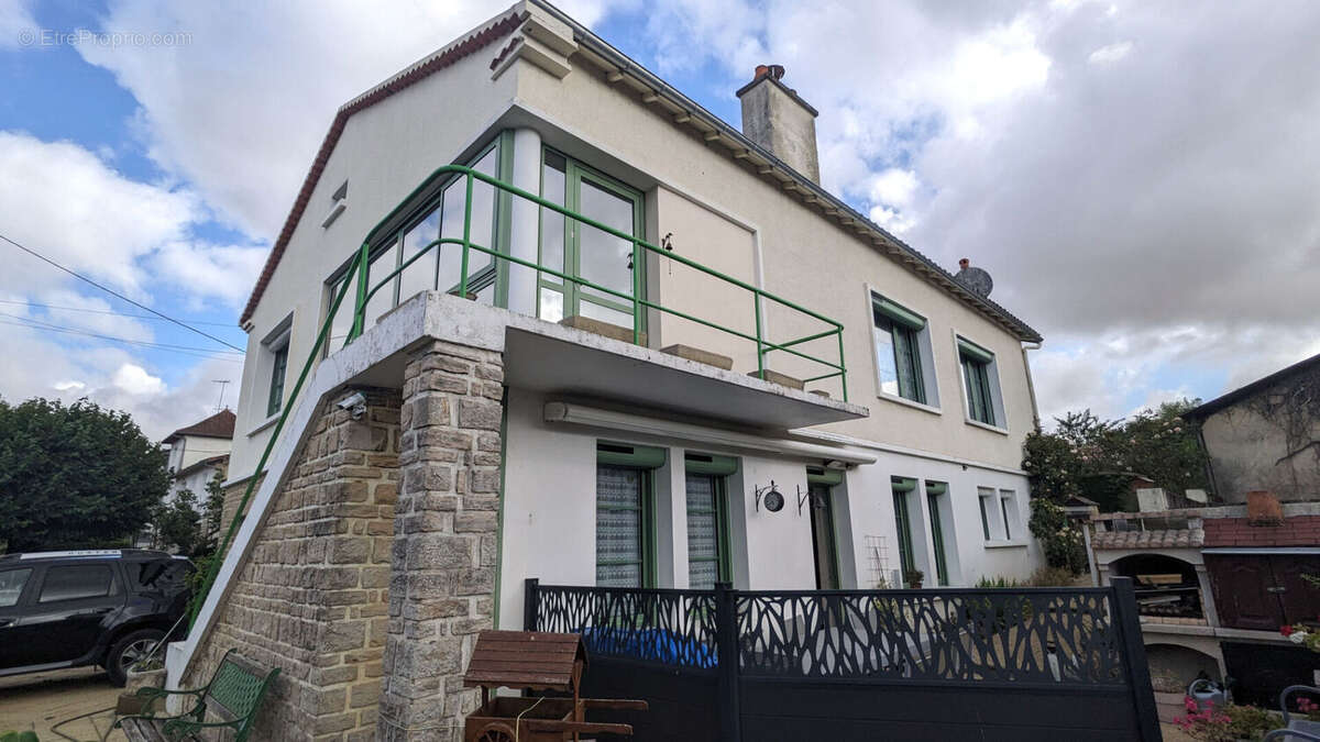Maison à CIVRAY