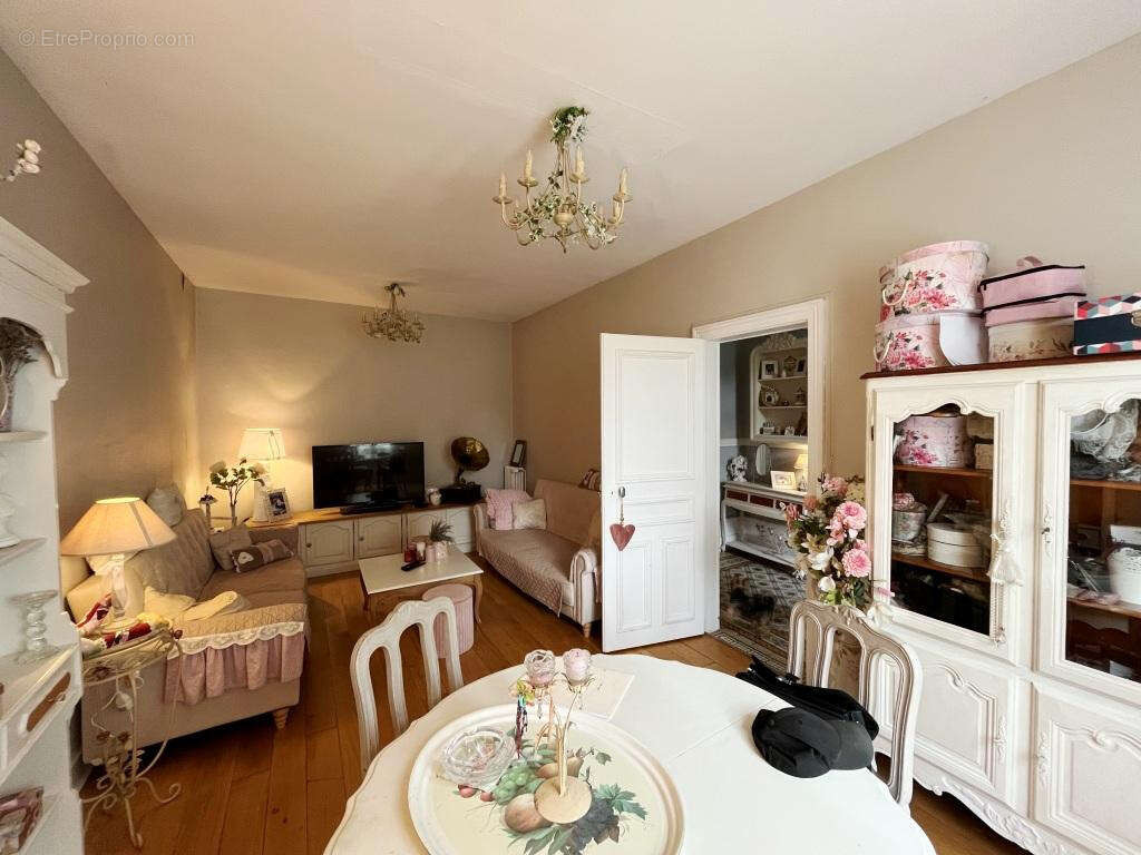 Appartement à SENS