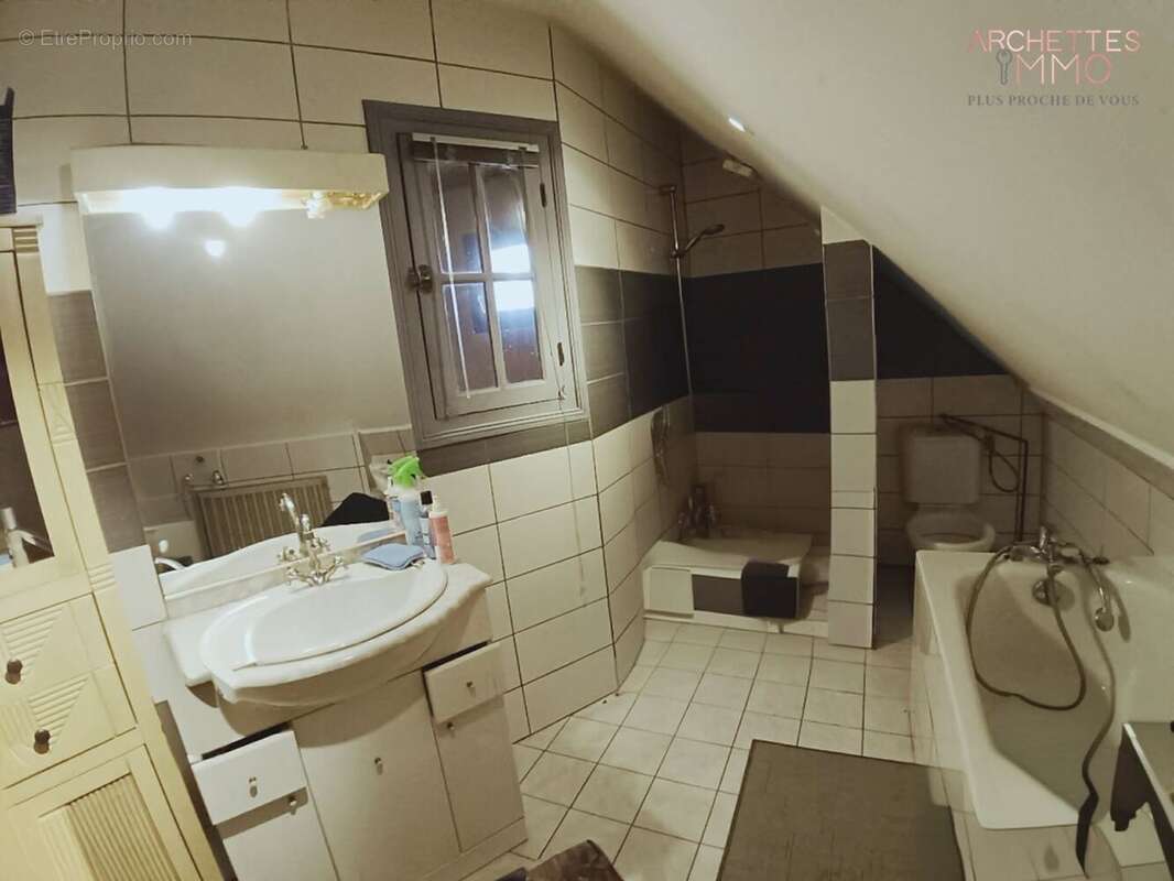 Maison 100 m² à Bruyeres  - photo 6