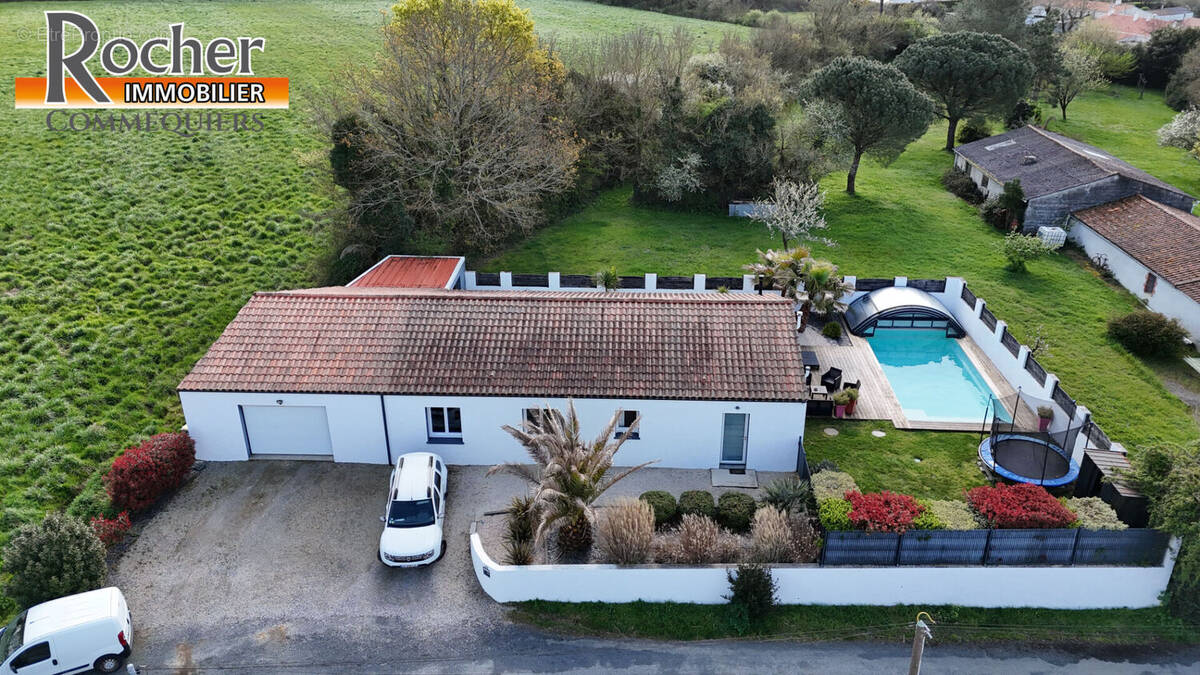 Maison à COMMEQUIERS