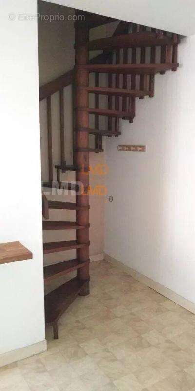 Appartement à DECAZEVILLE