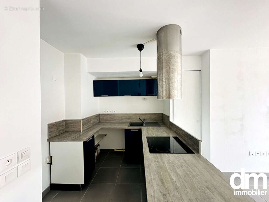 Appartement à ENSUES-LA-REDONNE