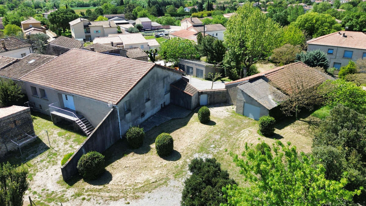 Appartement à SAINT-CHRISTOL-LES-ALES