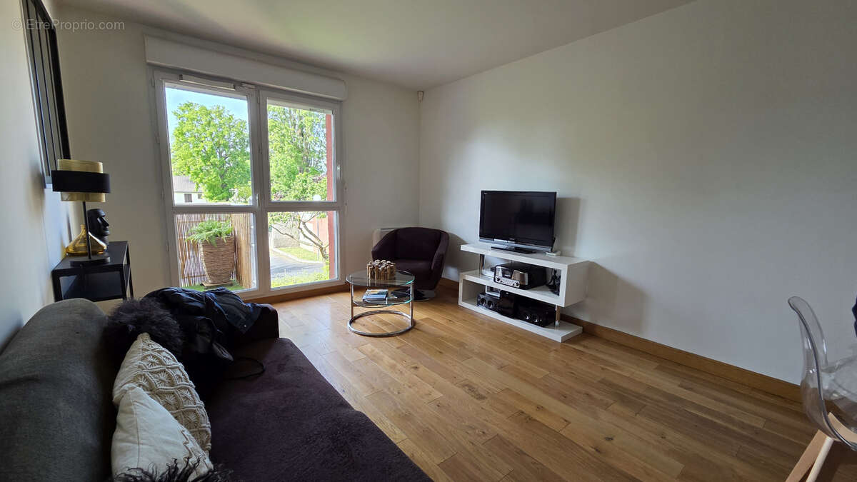Appartement à BOISSY-SAINT-LEGER