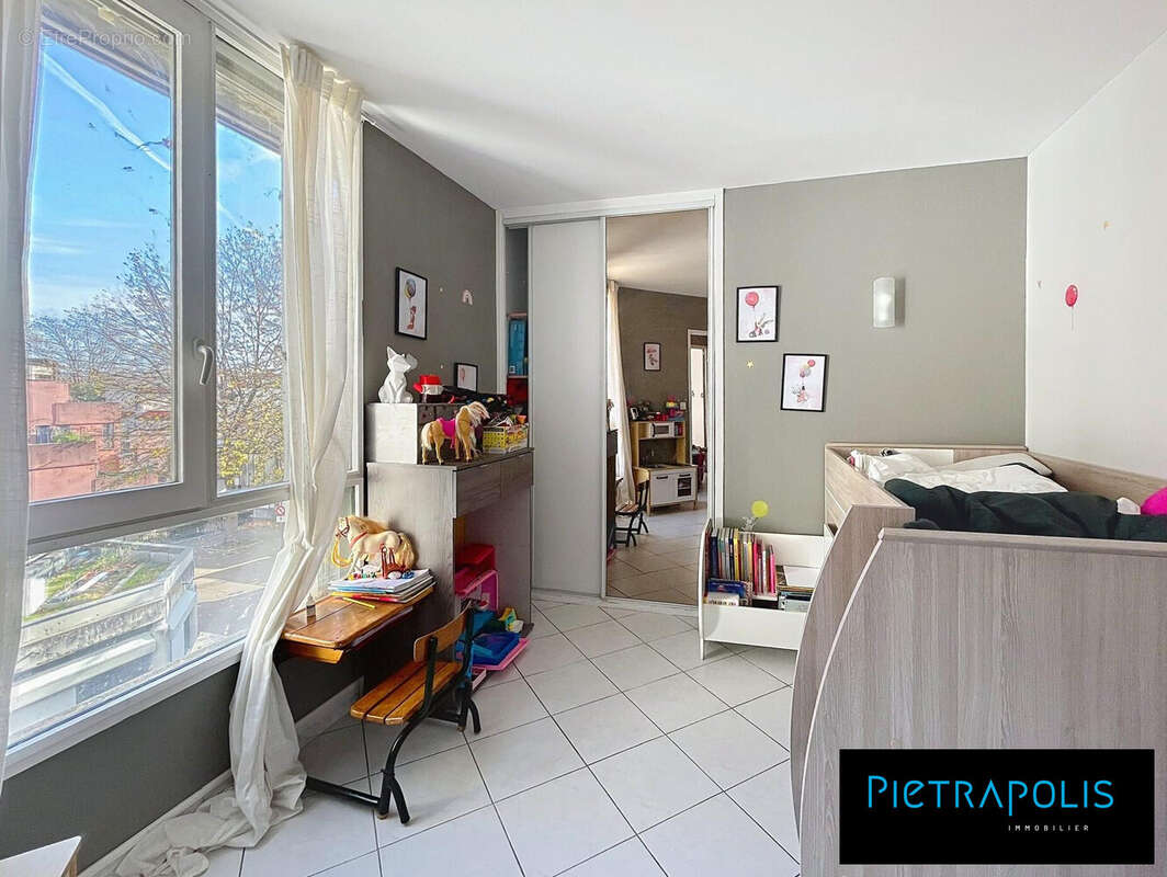 Appartement à GIVORS