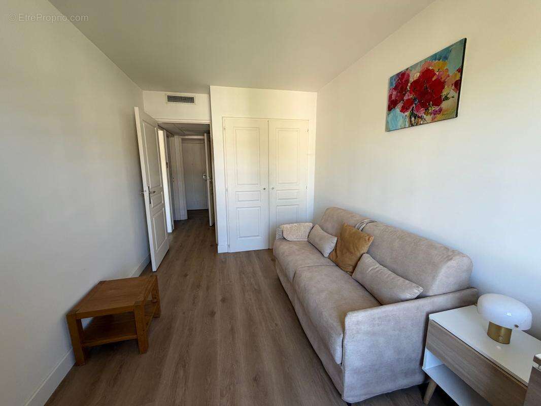 Appartement à SANARY-SUR-MER