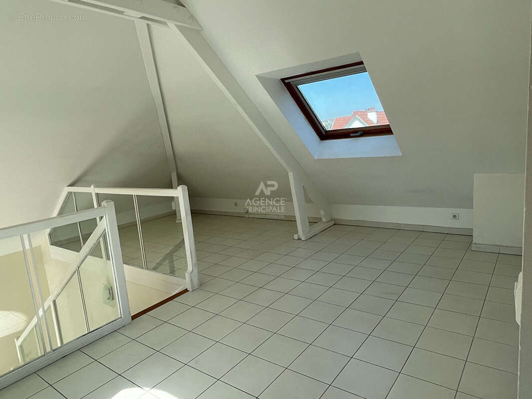 Appartement à MAISONS-LAFFITTE