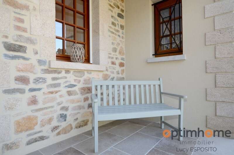 Maison à VAYRES