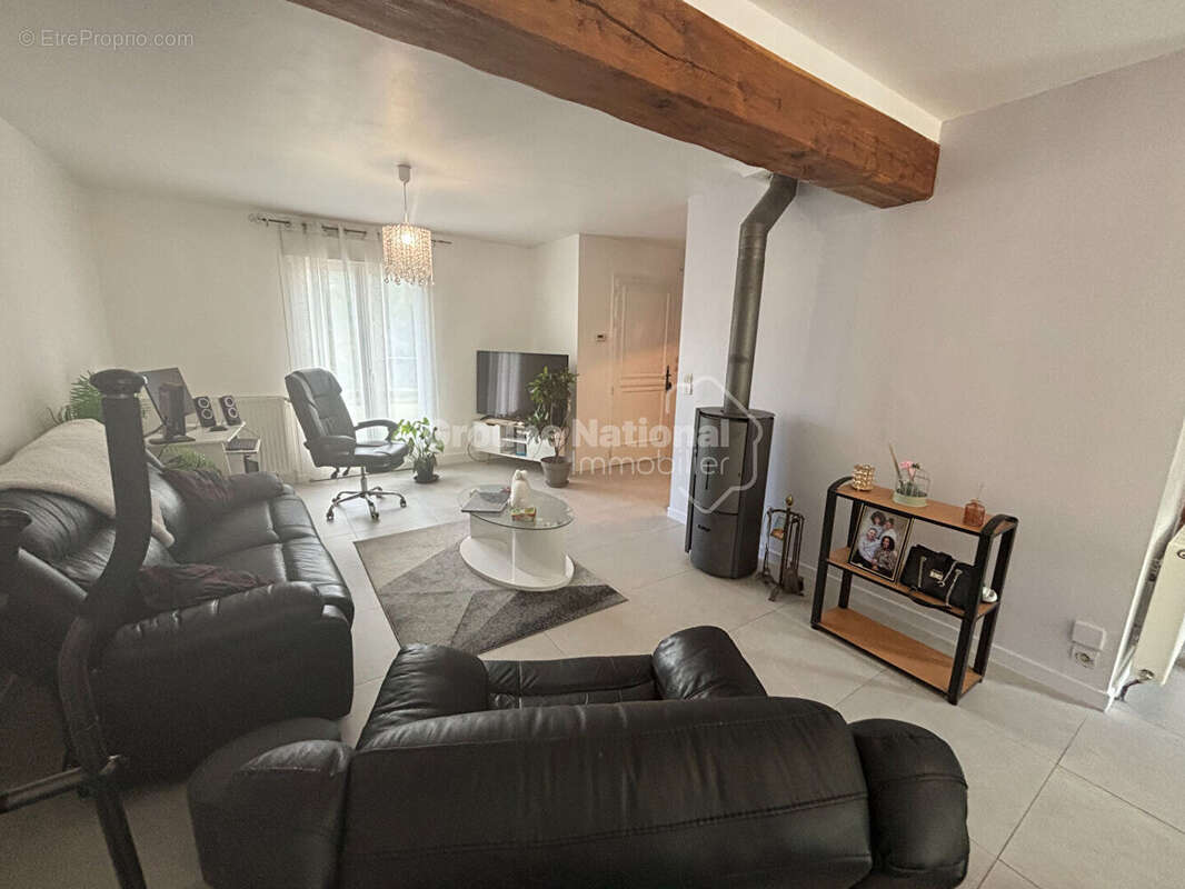 Maison à PIERREFONDS