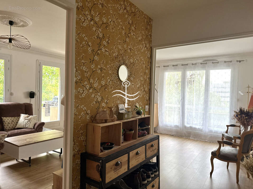 Appartement à HEROUVILLE-SAINT-CLAIR