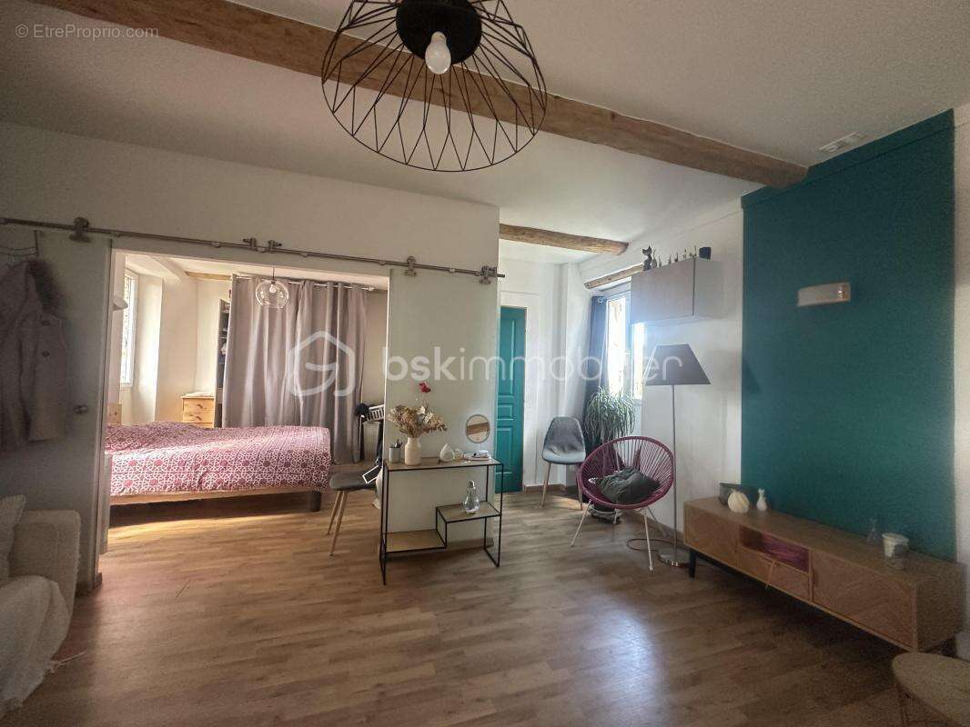 Appartement à SAINT-CHRISTOL-LES-ALES