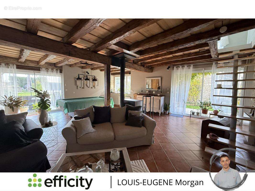 Maison à NEUVILLE-DE-POITOU