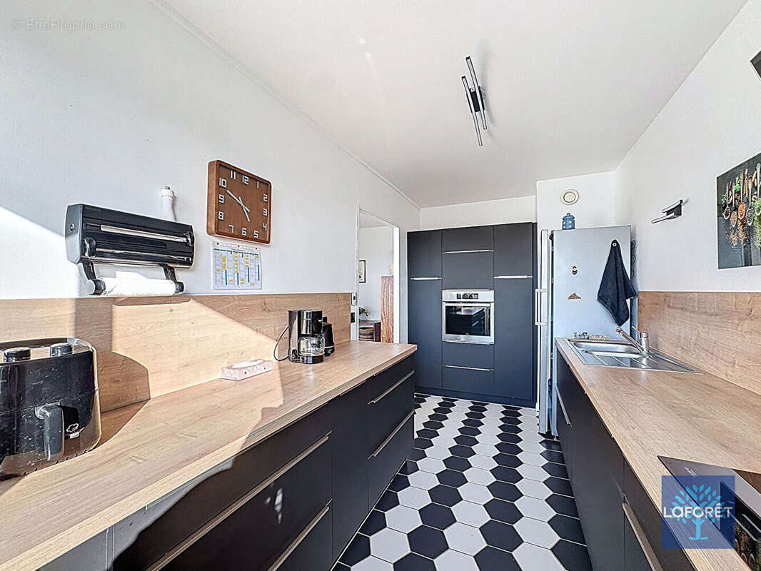 Appartement à MONS-EN-BAROEUL
