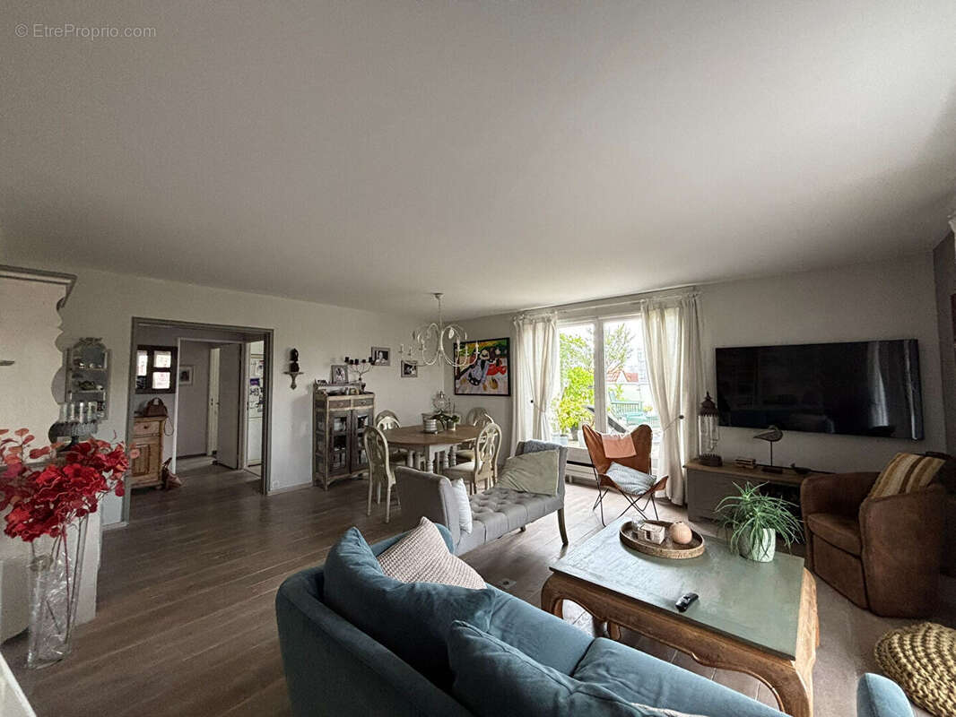 Appartement à SAINT-GRATIEN