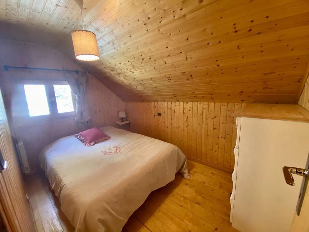 Maison à LES ANGLES