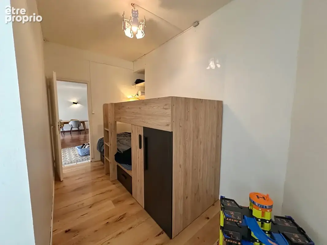 Appartement 3 pièces - 84m2 - Centre Ville - Chambéry - photo 11