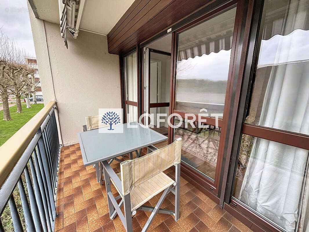 Appartement à NOISY-LE-ROI