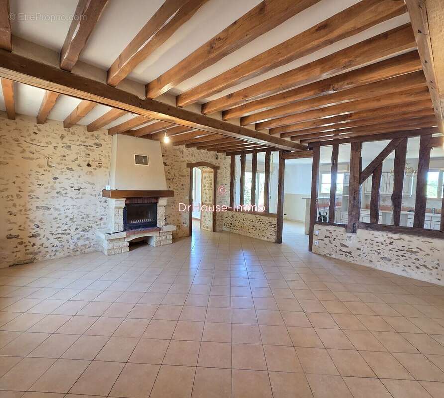Maison 187 m² à Bonnetable  - photo 4