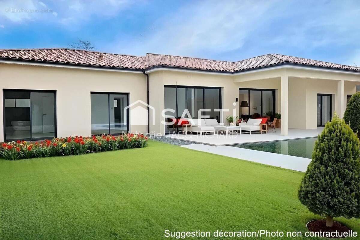 Maison 150 m² à Queyssac  - photo 2