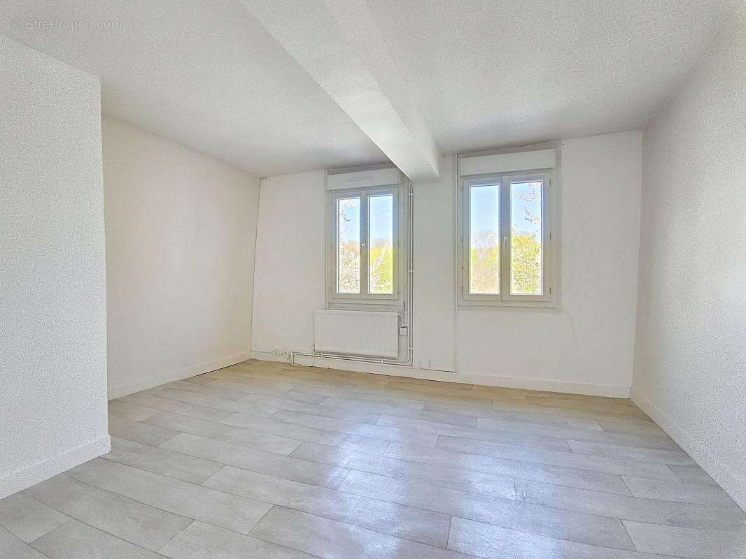 Maison à PONT-DE-L'ARCHE