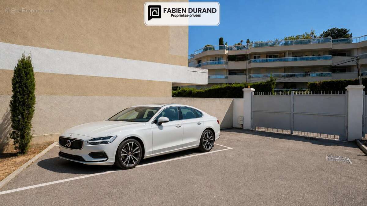Cannes plage du midi 700m 3 pièces 71,8 m² deux terrasses 22 m²  piscine  garage -   aperçu mer - photo 17