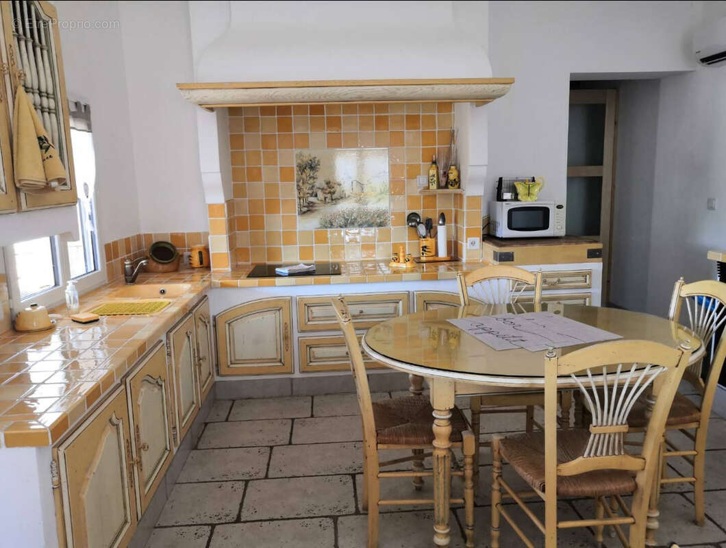 Maison à LES ADRETS-DE-L'ESTEREL