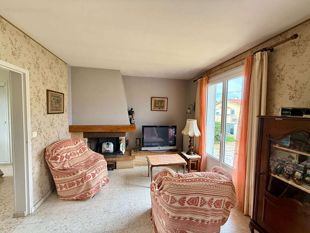 Maison à SAINT-SYLVESTRE-SUR-LOT