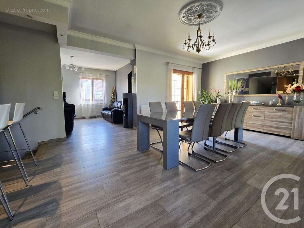 Maison à ORMESSON-SUR-MARNE