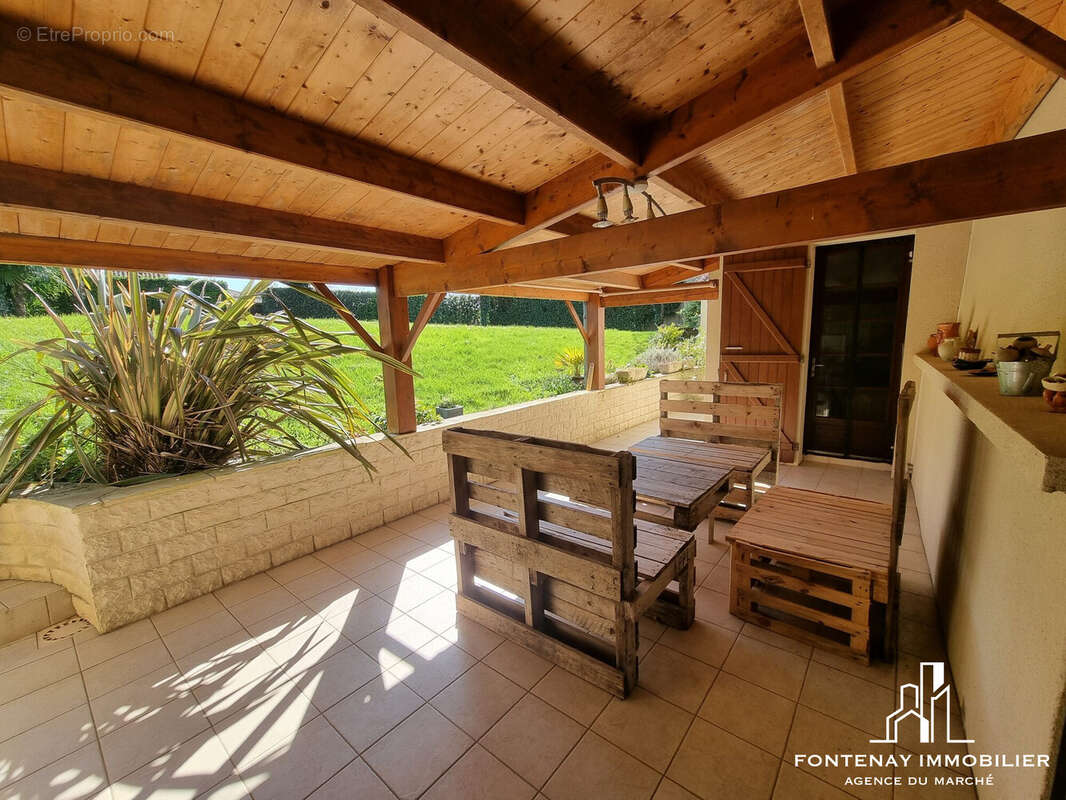 Maison à SAINT-HILAIRE-DE-VOUST