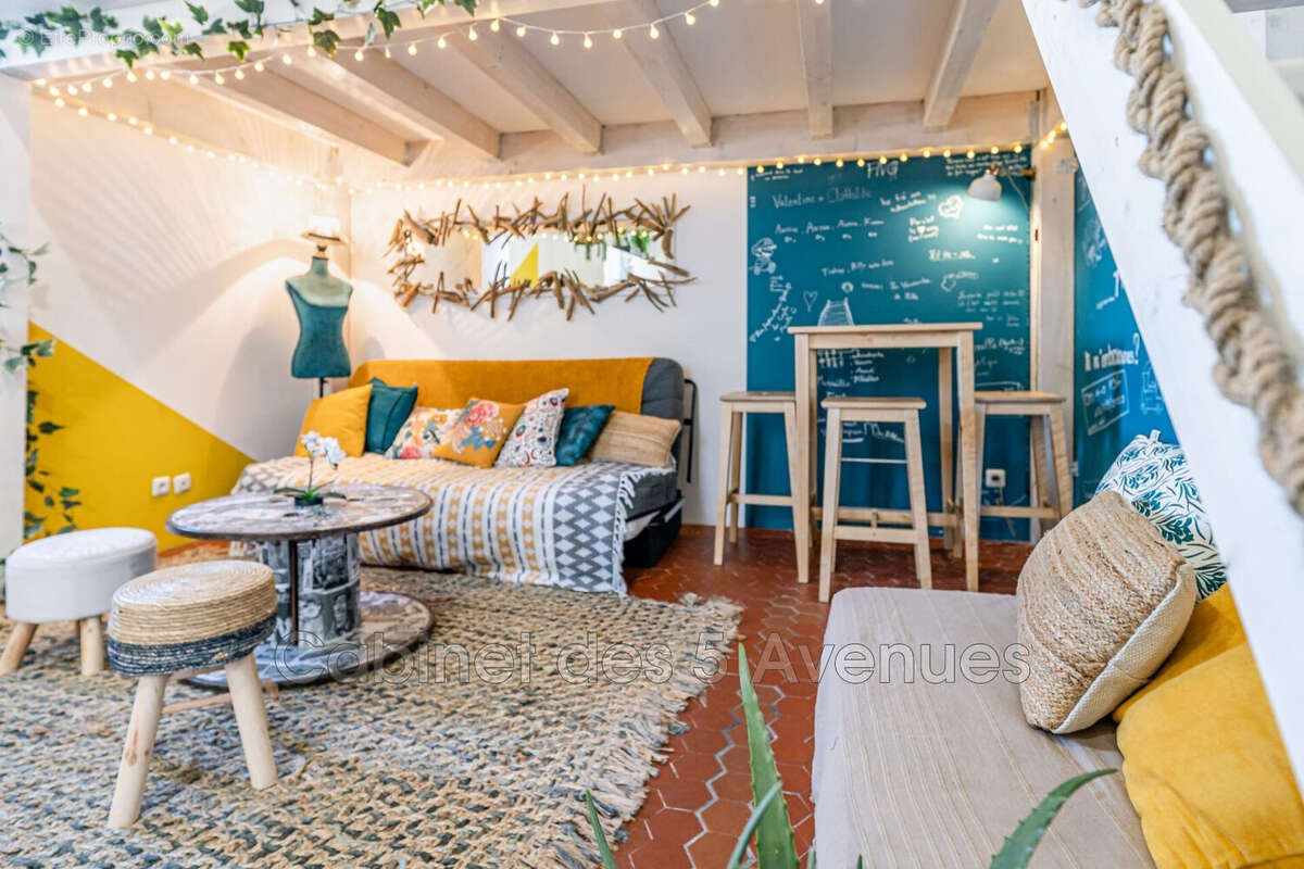 Appartement à MARSEILLE-2E