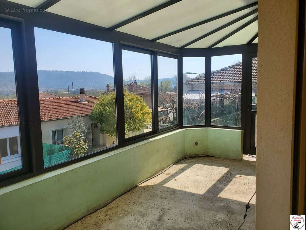 Maison à SARRAS