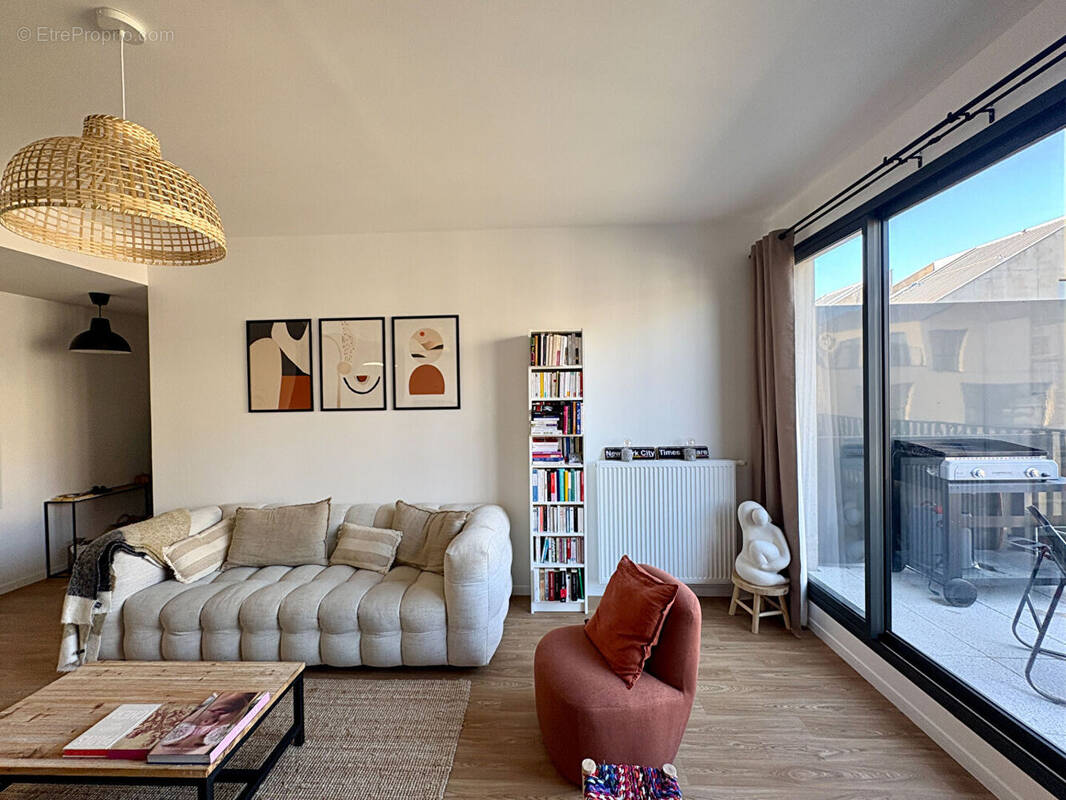 Appartement à BORDEAUX