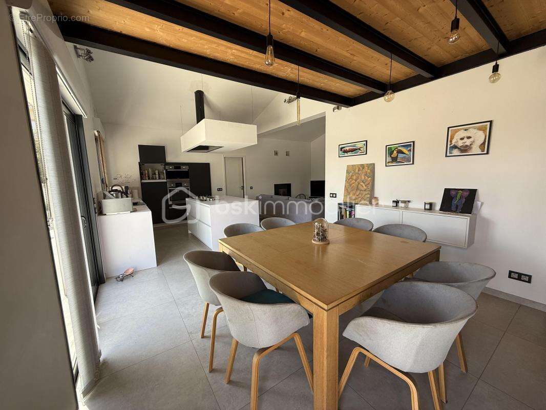 Villa plain pied frontignan- 3 chambres- piscine - photo 4