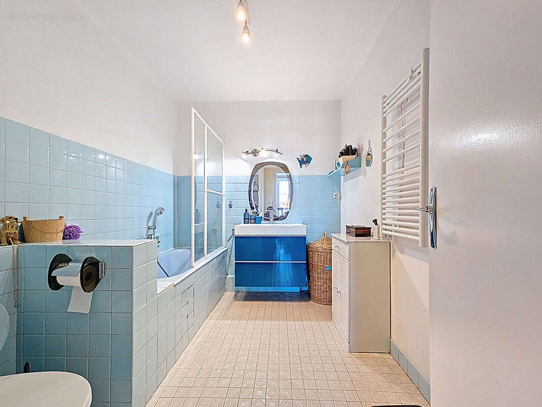 Appartement à MARSEILLE-12E