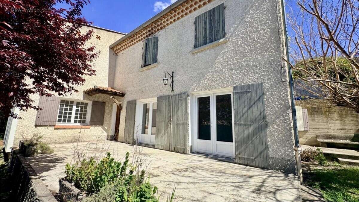 Maison à CAROMB