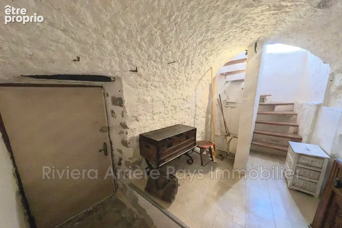 Maison 2 pièces 48 m² à vendre à Le Fugeret (04240) - photo 5