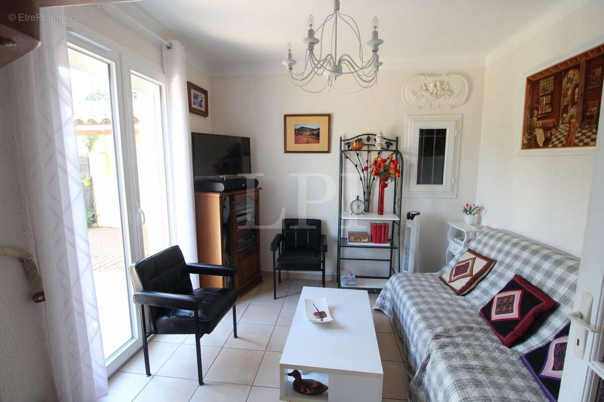 Maison à SAINT-MARTIN-DE-CASTILLON