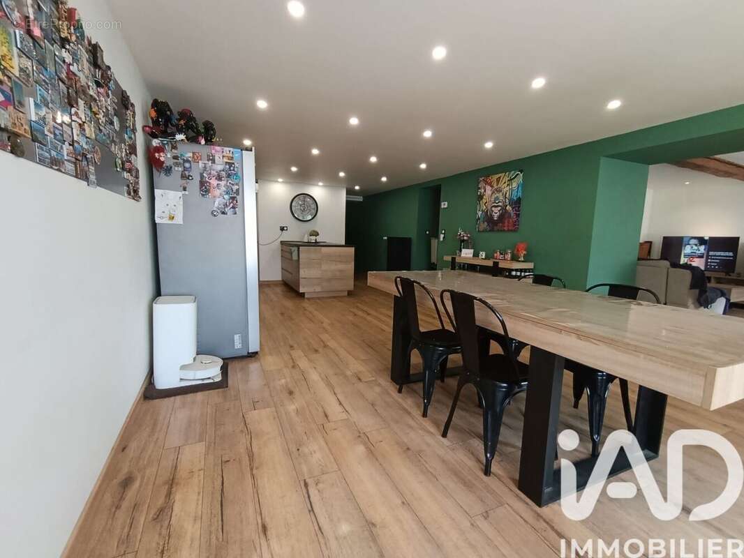 Maison 193 m² à Secheval  - photo 2