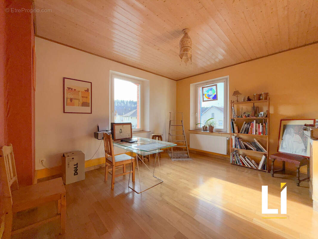 Appartement à MAICHE